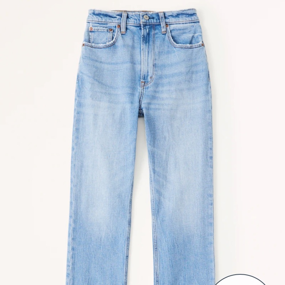 Abercrombie & Fitch Ultra High Rise Ankle Straight Jean